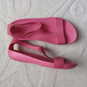 CROCS Pink Sandals Lightweight Slip-On